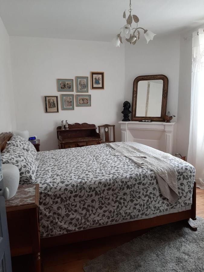 La Parenthese Villa Folles Dış mekan fotoğraf